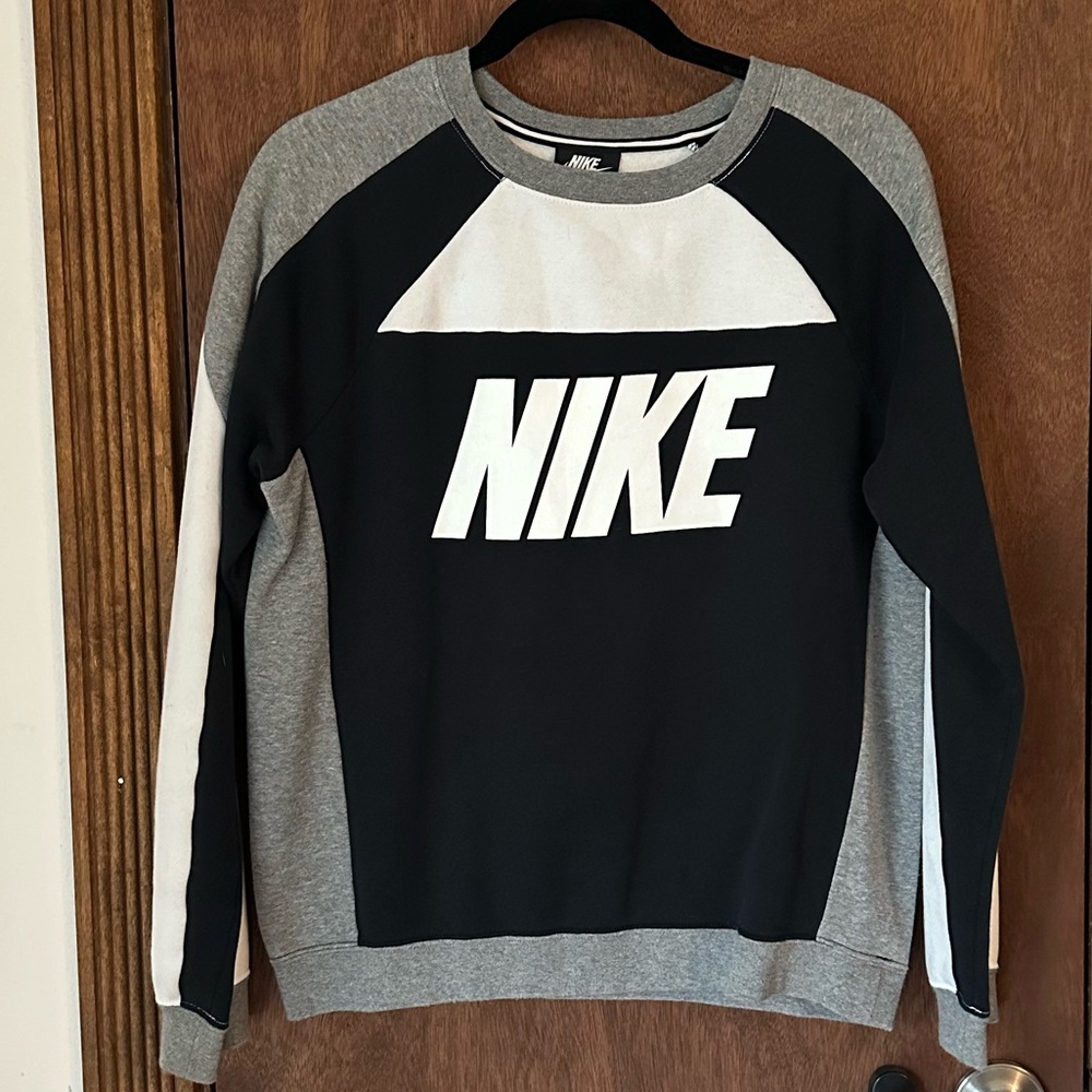 Nike Sweatshirt